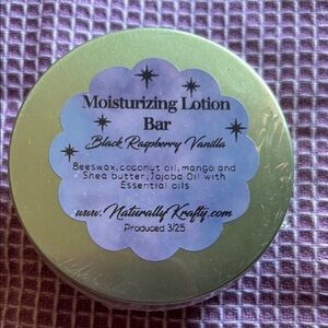 Naturally Krafty Moisturizing Lotion Bar